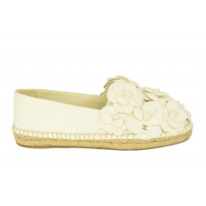 Женские кожаные балетки Chanel Cruise белые с цветами