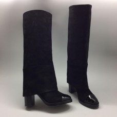 Женские осенние брендовые замшевые сапоги Chanel Black Velvet Женские осенние брендовые замшевые сапоги Chanel Black Velvet
