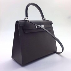 Женская кожаная сумка Hermes темно-серая 28 см Женская кожаная сумка Hermes темно-серая 28 см