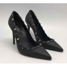 Женские летние кожаные туфли Valentino Garavani Rockstud черные с отделкой Женские летние кожаные туфли Valentino Garavani Rockstud черные с отделкой