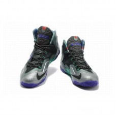Баскетбольные кроссовки Nike Zoom LeBron XI со скидкой Баскетбольные кроссовки Nike Zoom LeBron XI со скидкой