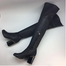 Женские сапоги Chanel Black High X со скидкой