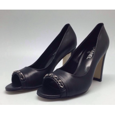 Женские брендовые кожаные туфли Chanel Cruise Black Женские брендовые кожаные туфли Chanel Cruise Black
