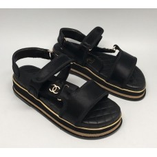 Женские летние кожаные сандалии Chanel Cruise черные на высокой подошве Женские летние кожаные сандалии Chanel Cruise черные на высокой подошве