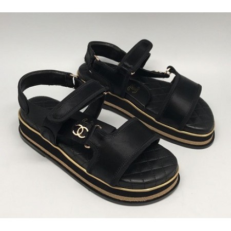 Женские летние кожаные сандалии Chanel Cruise черные на высокой подошве