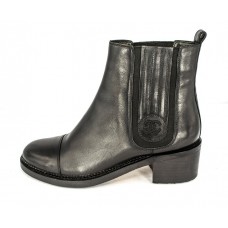 Женские осенние брендовые кожаные полусапоги Chanel Cruise Black Женские осенние брендовые кожаные полусапоги Chanel Cruise Black