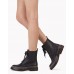 Женские осенние кожанные ботинки Brunello Cucinelli черные с украшением