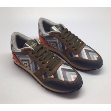 Женские кожаные кроссовки Valentino Garavani Rockstud цветные Женские кожаные кроссовки Valentino Garavani Rockstud цветные