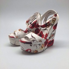 Босоножки Dolce&Gabbana Red Босоножки Dolce&Gabbana Red